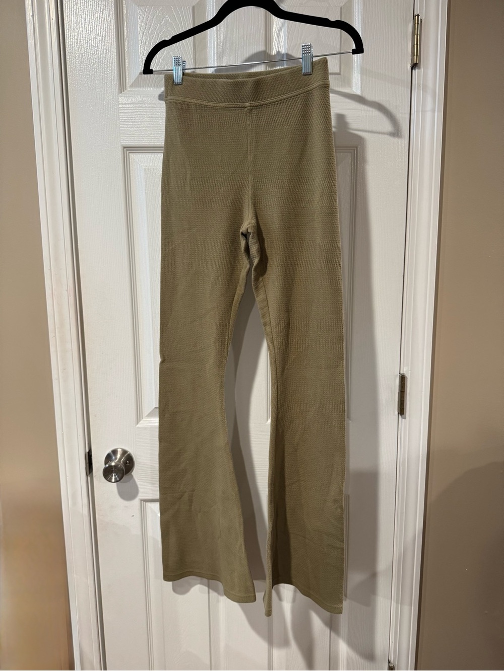 Offline by Aerie High Rise Ribbed Flare Knit Pants - Olive Green